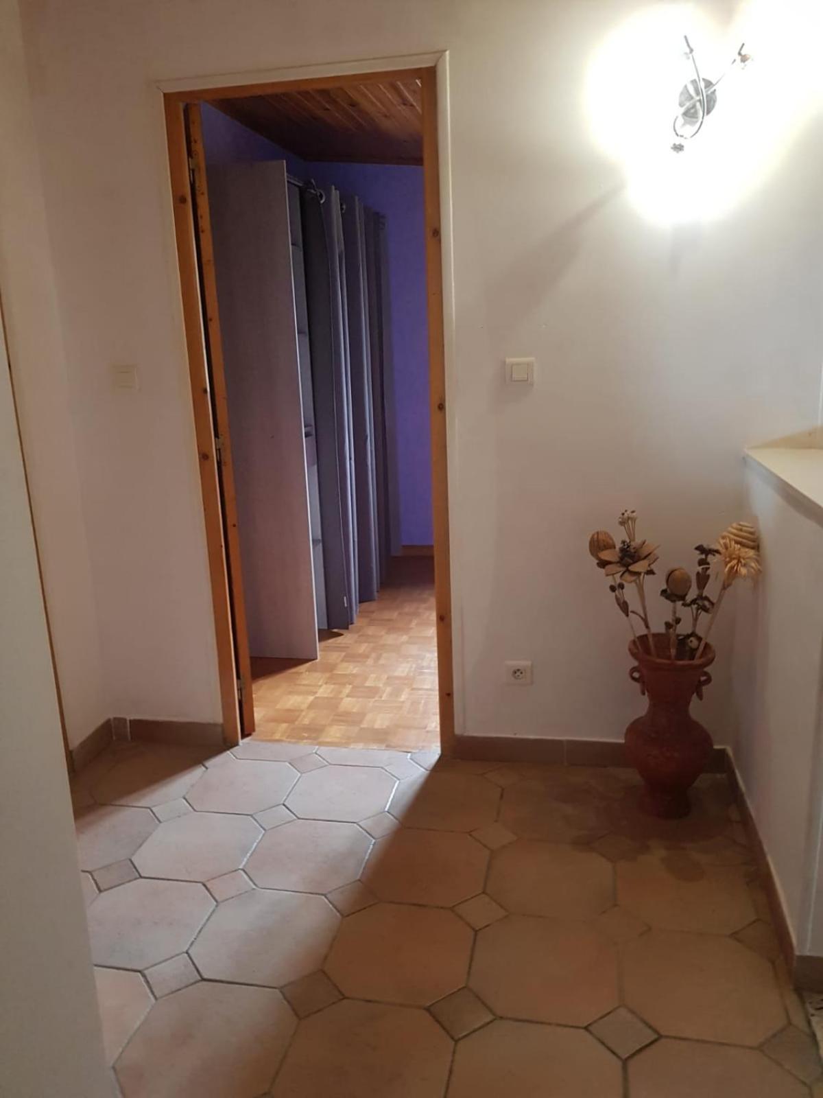 Maison Dans Un Village Calme Carla-de-Roquefort ภายนอก รูปภาพ