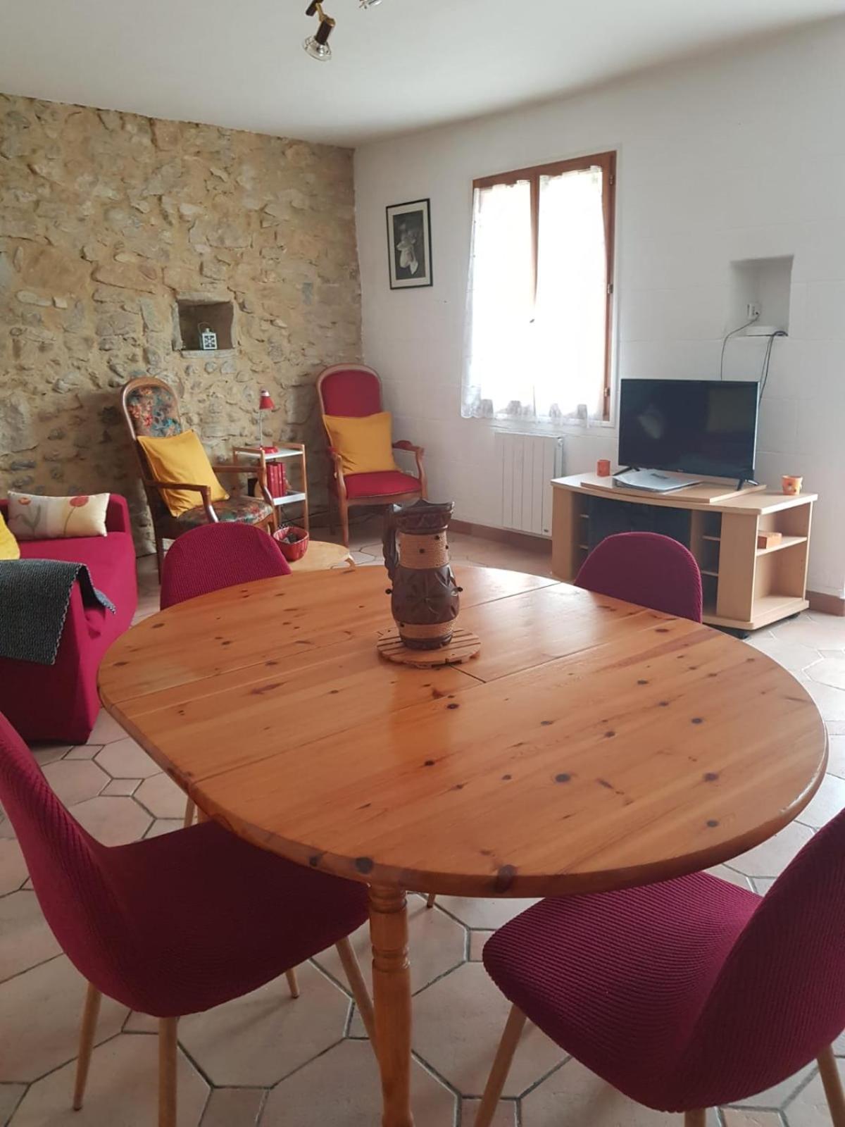 Maison Dans Un Village Calme Carla-de-Roquefort ภายนอก รูปภาพ